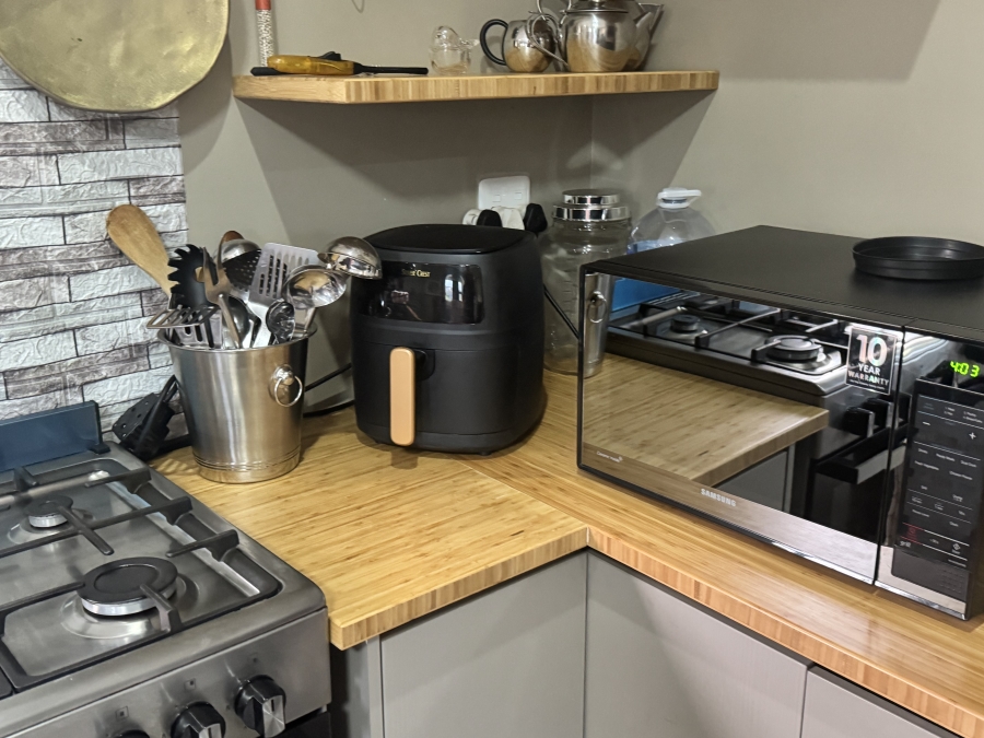 4 Bedroom Property for Sale in Outeniquasbosch Western Cape